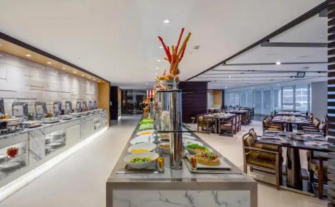 Flora Creek Deluxe Apartments, Dubai - 10