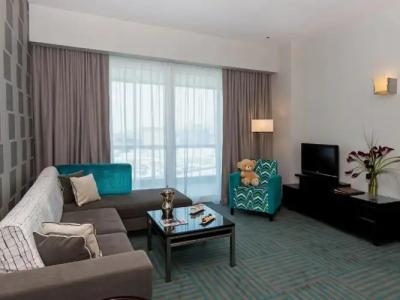 Flora Creek Deluxe Apartments, Dubai - 61