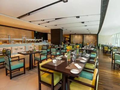 Flora Creek Deluxe Apartments, Dubai - 38