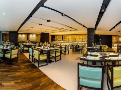 Flora Creek Deluxe Apartments, Dubai - 39