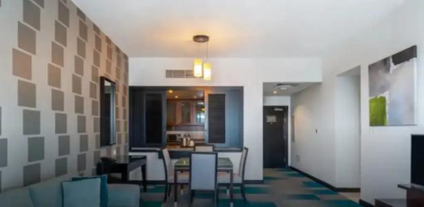 Flora Creek Deluxe Apartments, Dubai - 46