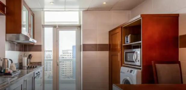 Flora Creek Deluxe Apartments, Dubai - 66