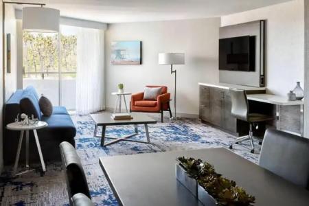 Ventura Beach Marriott - 127