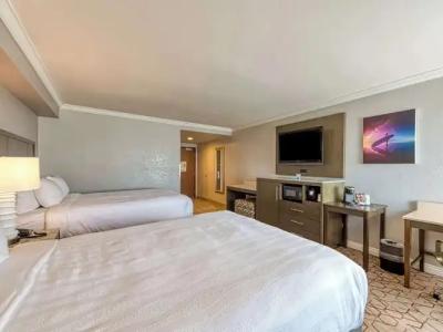 Amanzi, Ascend Collection - 82