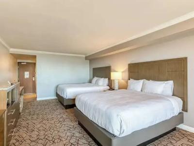 Amanzi, Ascend Collection - 111