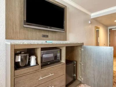 Amanzi, Ascend Collection - 25