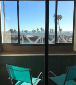 Amanzi, Ascend Collection - 107