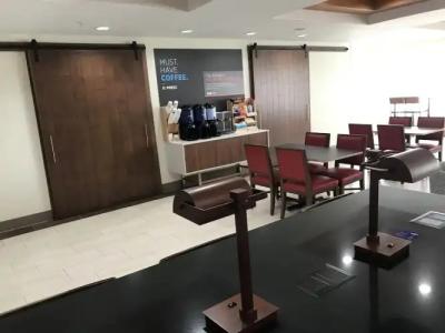 Holiday Inn Express Orlando - South Davenport, an IHG - 1