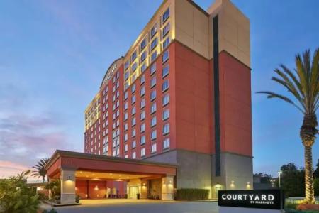 Courtyard by Marriott Los Angeles Westside