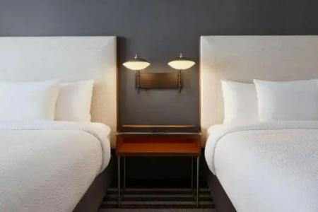 Courtyard by Marriott Los Angeles Westside - 55