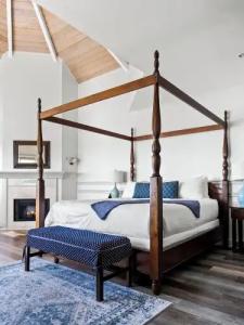 Blue Lantern Inn, A Four Sisters Inn - 57