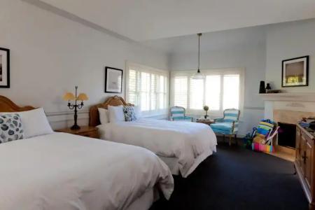 Blue Lantern Inn, A Four Sisters Inn - 4