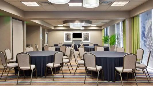 Holiday Inn Express Atlanta NW - Galleria Area, an IHG - 22