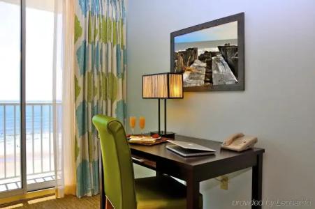 Tides Folly Beach - 32