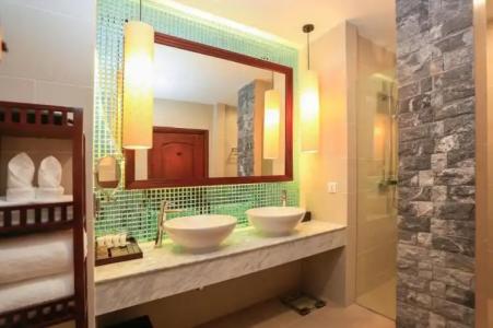 THE PRIVILEGE FLOOR by Lotus Blanc - 9