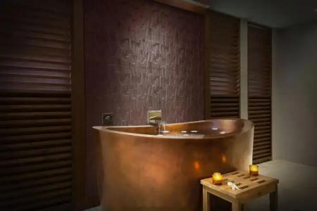 Koloa Landing Resort at Po'ipu, Autograph Collection - 18