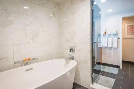 Grand Hyatt Kauai Resort & Spa - 8