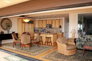 Makena Surf, a Destination by Hyatt Residence, Wailea