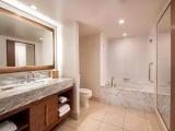 1 Bedroom Double Suite oceanfront