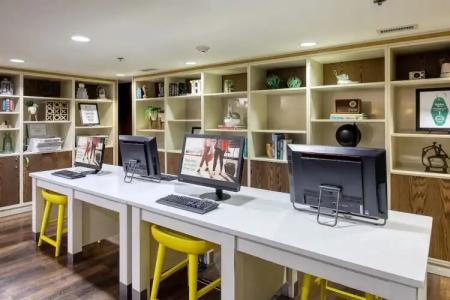 Holiday Inn & Suites Atlanta Airport North, an IHG - 19