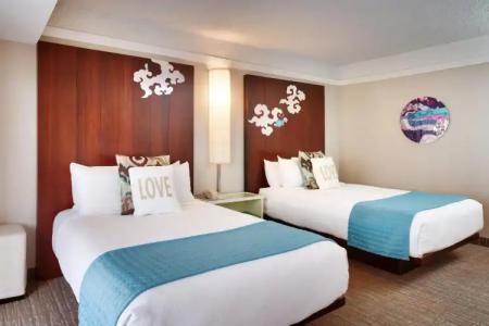 Atrium Orange County - 3