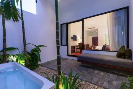 Lynnaya Urban River Resort - 23