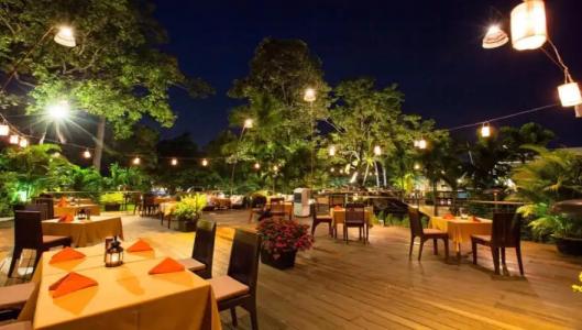 Lynnaya Urban River Resort - 32