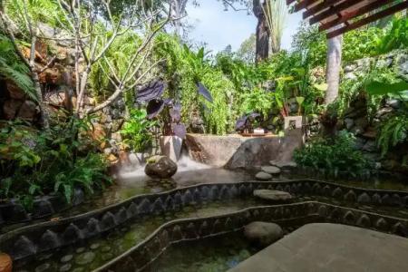 Lynnaya Urban River Resort - 81