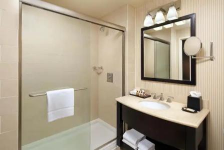 Sheraton Garden Grove-Anaheim South - 4