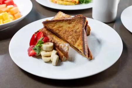 Hyatt Regency Orange County - 11