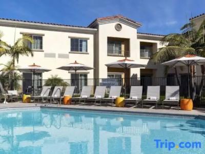 Courtyard by Marriott Santa Barbara Goleta - 68