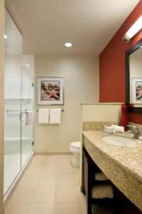Courtyard by Marriott Santa Barbara Goleta - 8
