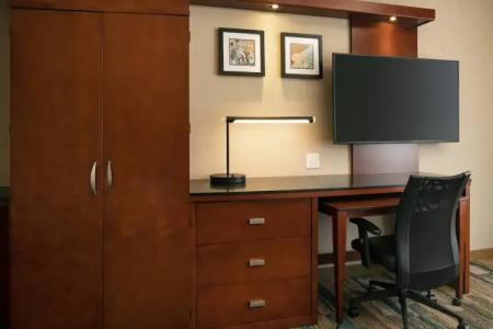 Courtyard by Marriott Santa Barbara Goleta - 46