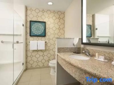 Courtyard by Marriott Santa Barbara Goleta - 67