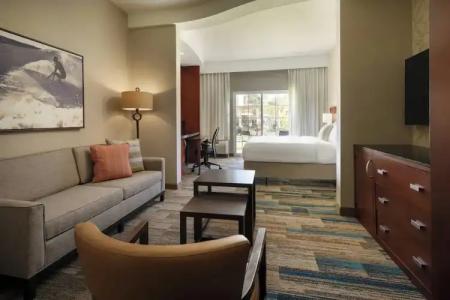 Courtyard by Marriott Santa Barbara Goleta - 70