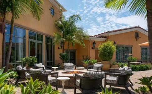 Courtyard by Marriott Santa Barbara Goleta - 18