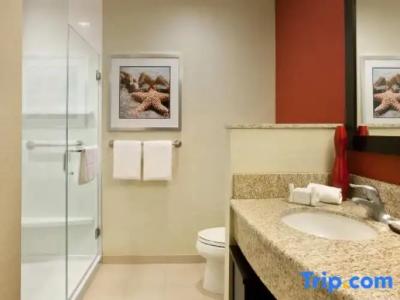 Courtyard by Marriott Santa Barbara Goleta - 66