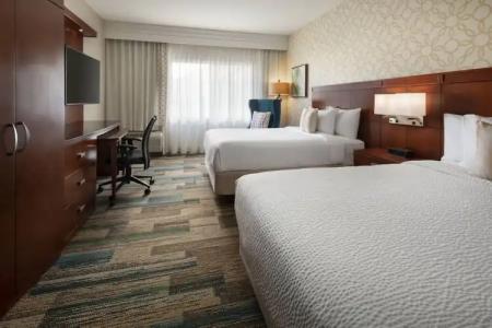 Courtyard by Marriott Santa Barbara Goleta - 45