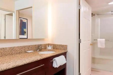 Residence Inn Grand Rapids West - 19