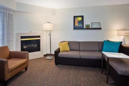 Residence Inn Grand Rapids West - 13
