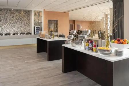 Sheraton Dallas by the Galleria - 40