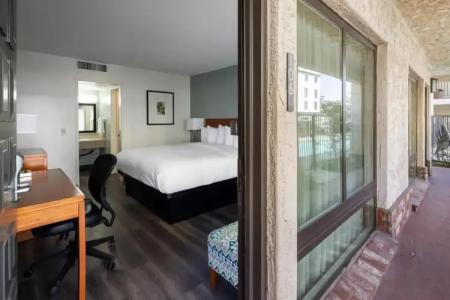 Vagabond Inn Glendale - 10