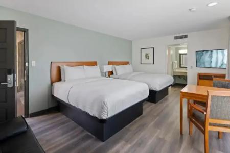 Vagabond Inn Glendale - 36