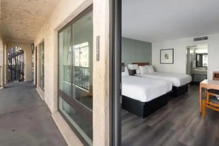 Vagabond Inn Glendale - 22