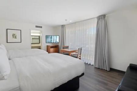 Vagabond Inn Glendale - 32