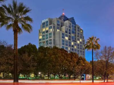 Hilton Los Angeles North-Glendale & Executive Meeting Center - 20
