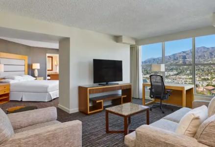 Hilton Los Angeles North-Glendale & Executive Meeting Center - 30