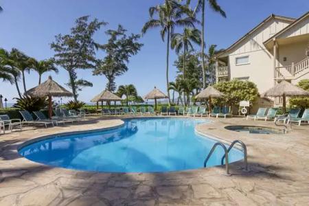 Aston Islander On The Beach - 13