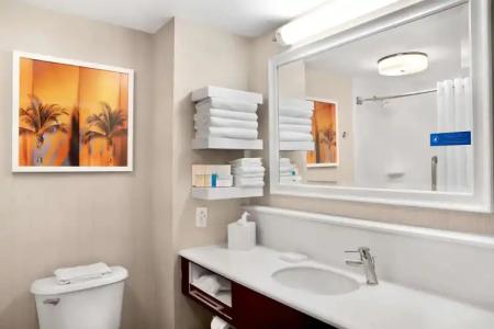 Hampton Inn Hallandale Beach-Aventura - 25