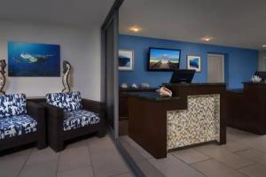 Marriott's Crystal Shores, Marco